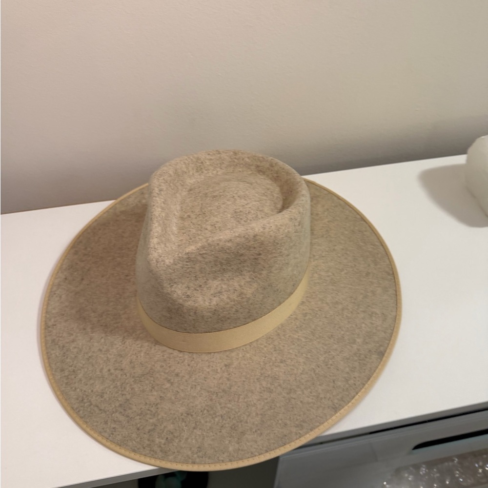 Stylish Tan Wide-Brim Hat